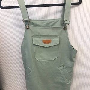Overall dress